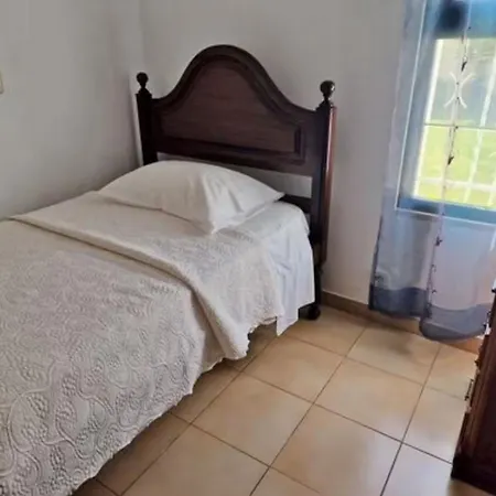 Centrally Located Feriehus Albufeira